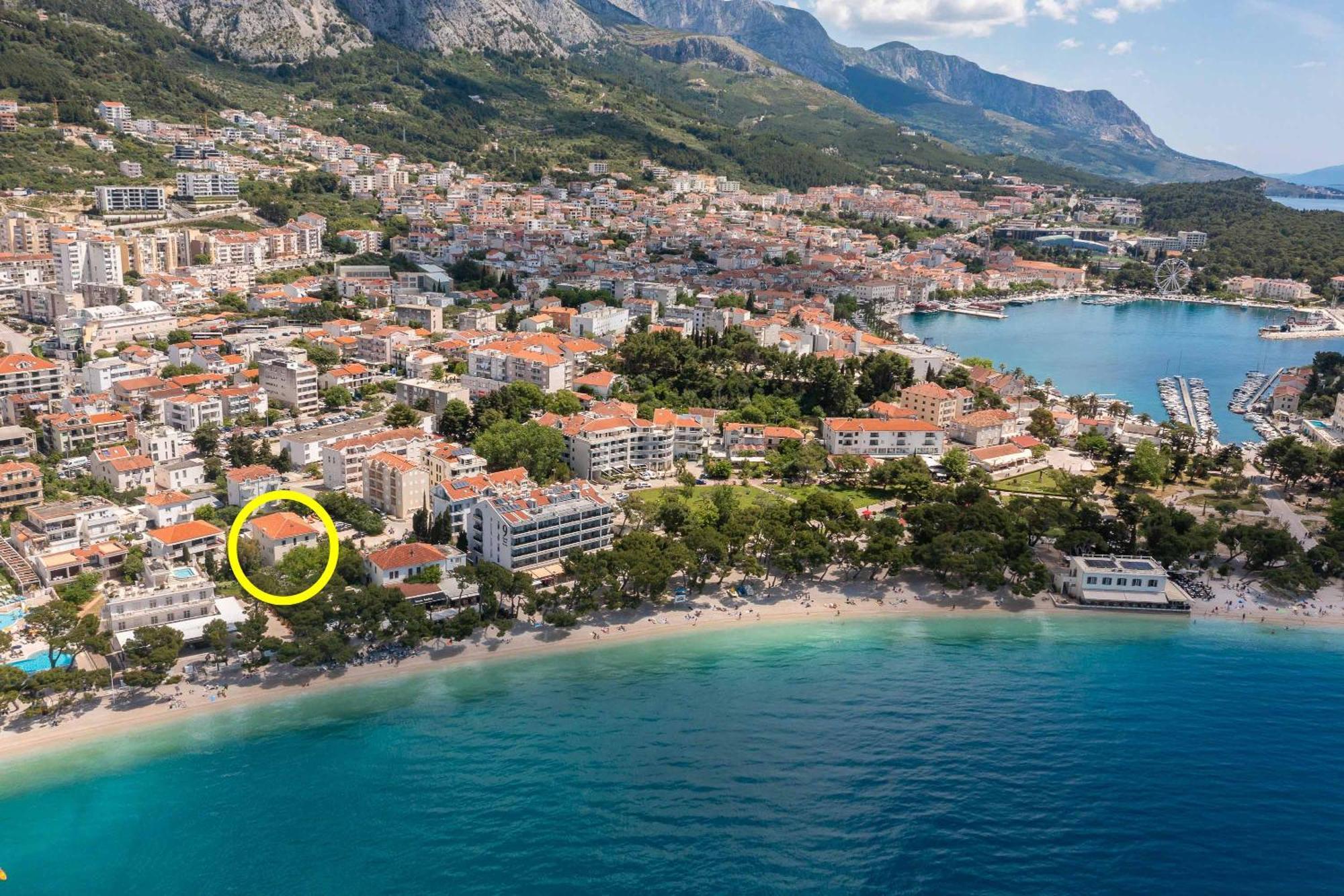 Beachfront Apartments Providenca With Free Parking Makarska Esterno foto