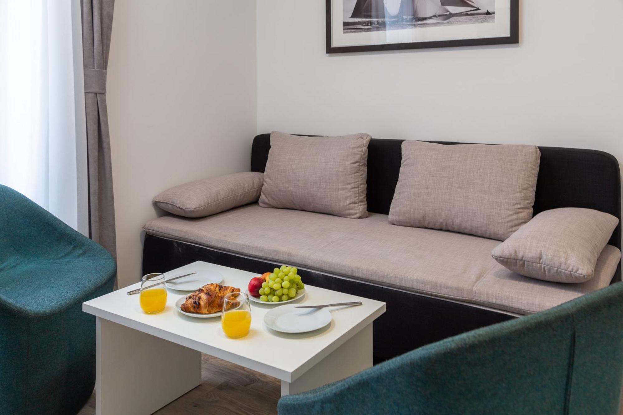Beachfront Apartments Providenca With Free Parking Makarska Camera foto