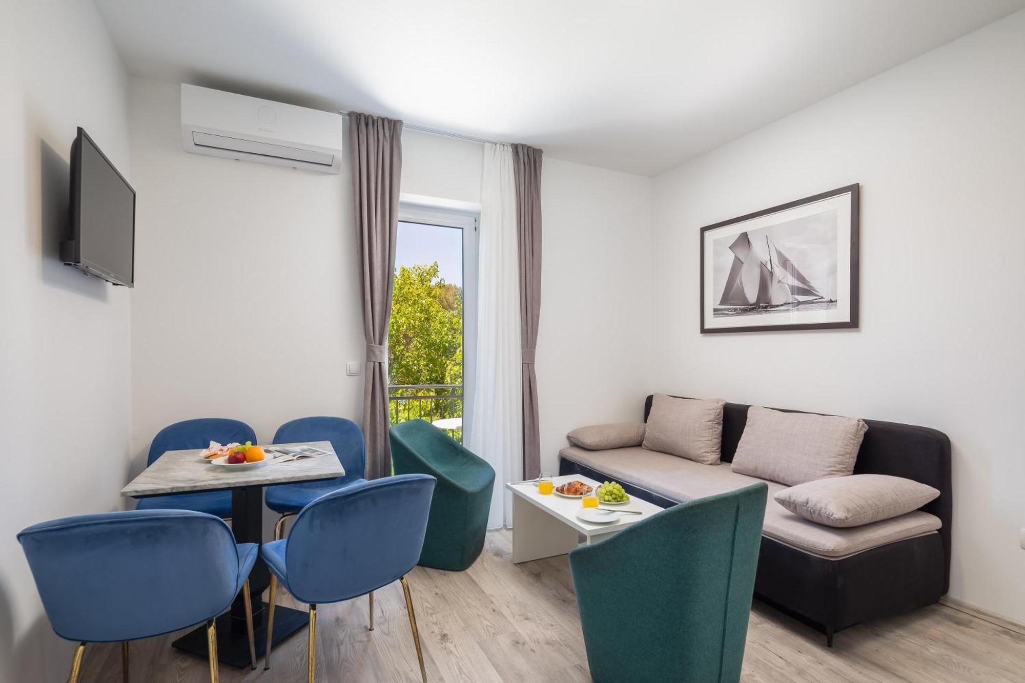Beachfront Apartments Providenca With Free Parking Makarska Camera foto