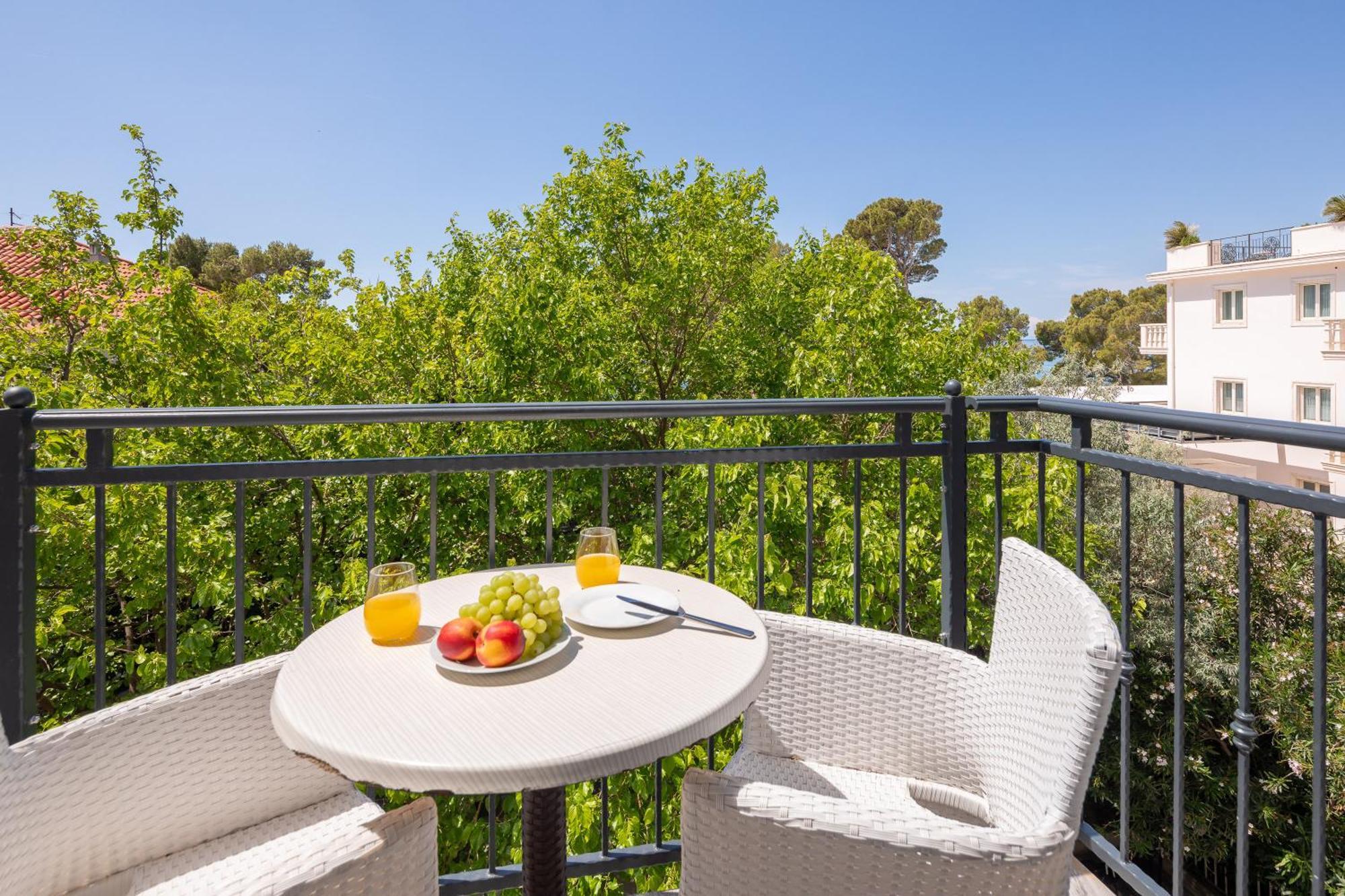 Beachfront Apartments Providenca With Free Parking Makarska Camera foto